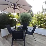къща симона Penzion Kiten (Burgas)
